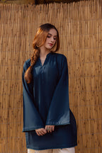 Playful Hearts – Solid Kurta with Printed Trousers