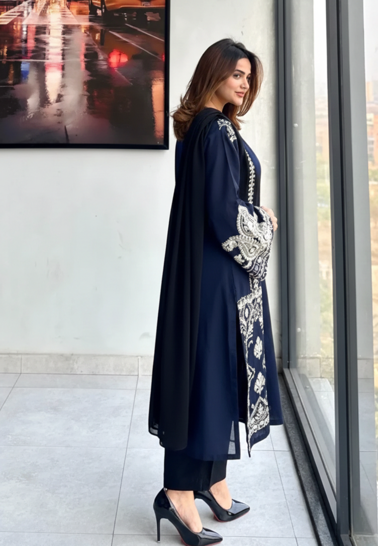 Zeenat Embroidered 3PC Dress