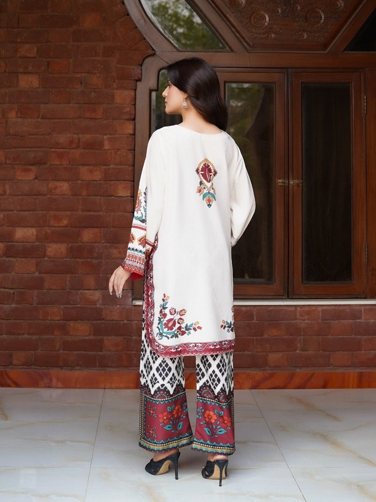 MEERUB – Digital Printed Co-Ord Set (2-Piece Stitched)