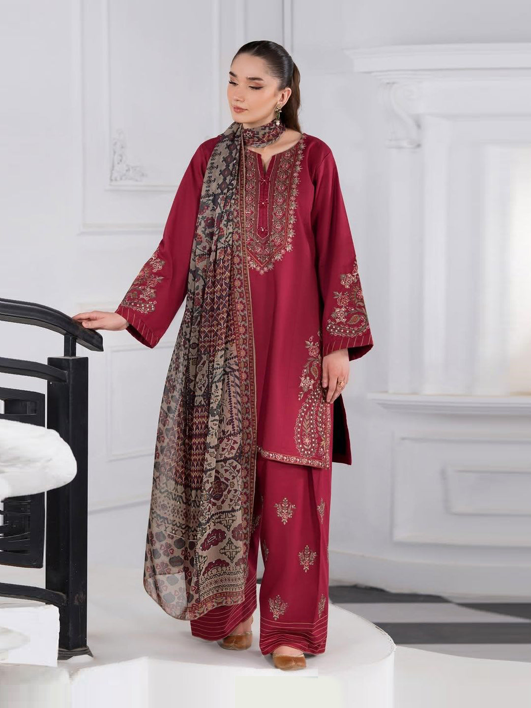 ABIRA – Luxury Embroidered 3-Piece Suit (Stitched)